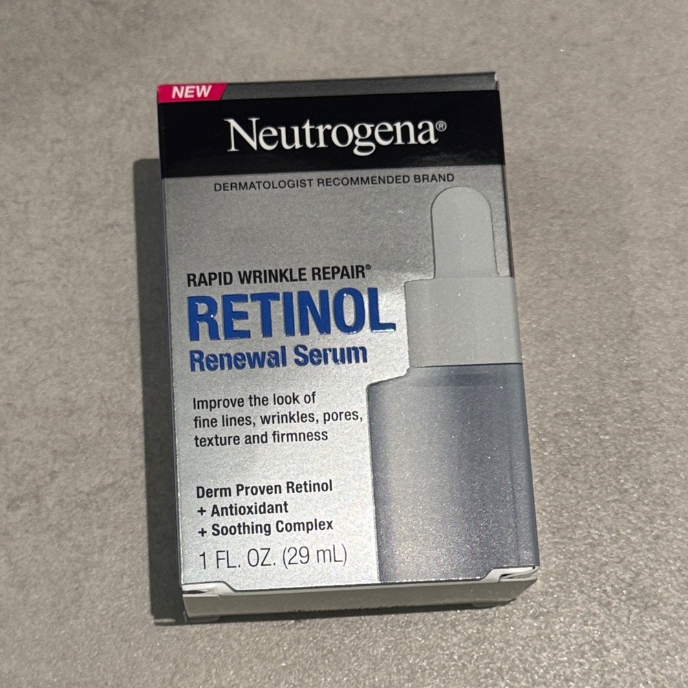 Neutrogena Rapid Wrinkle Repair Retinol Serum brand new 1 fl oz. 29ml
